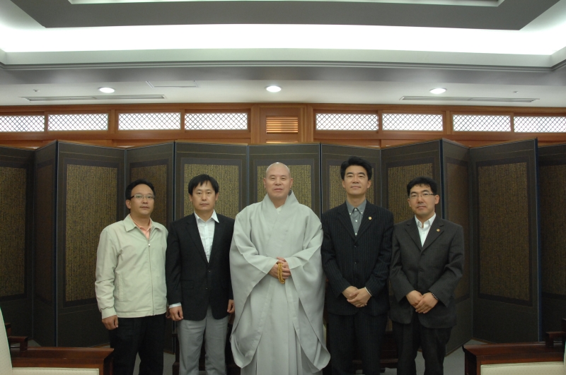 2011.10.01_우리말 팔만대장경 발간기념 대불청 예방